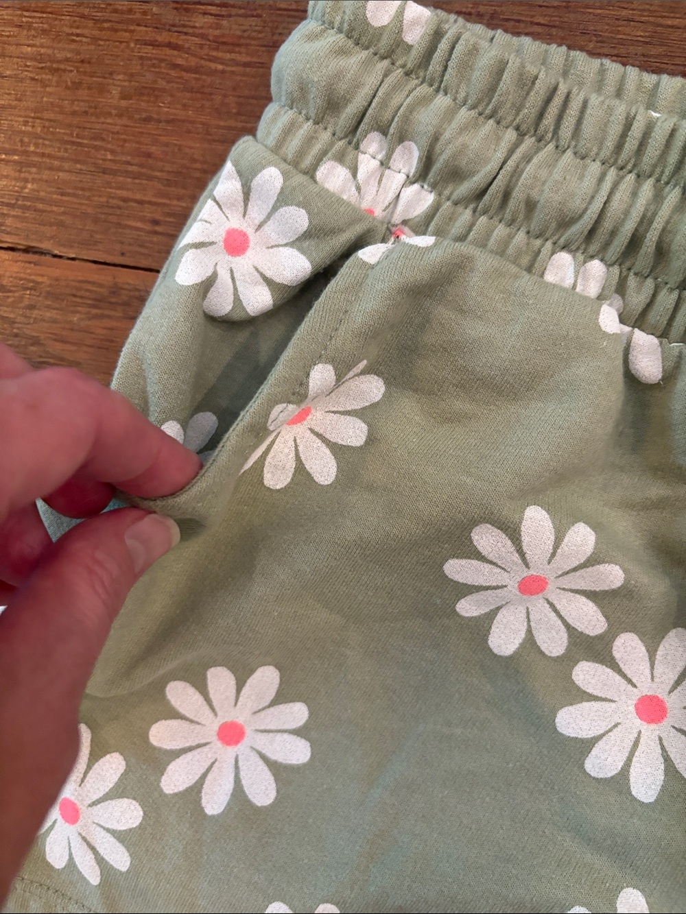 Cat & Jack Olive Green Daisy Print Drawstring Shorts - Picture 2 of 6